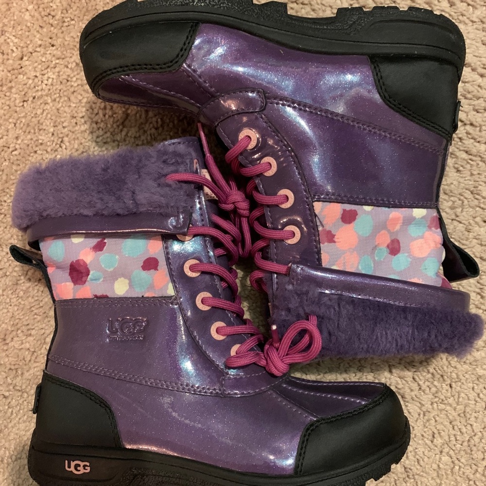 Girls Ugg winter snow boots
